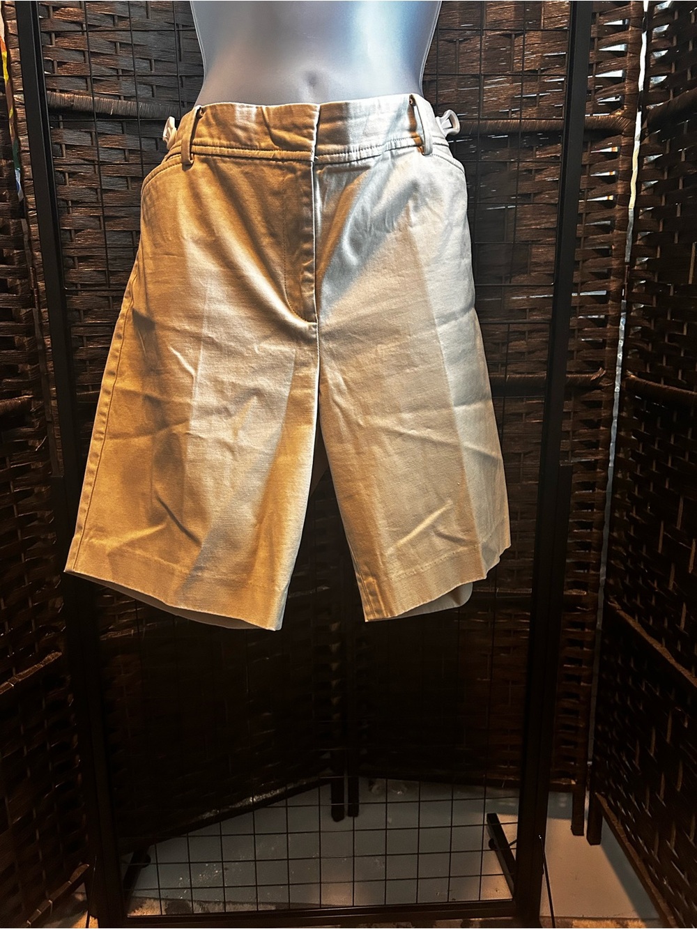 Talbots Khaki chino Flat-Front perfect shorts size 12P